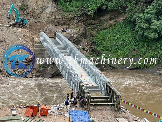 Truss Bailey Bridge ZB200 Steel Bridge Single Span 45.72m Heavy Load Long Span 4.2m Width