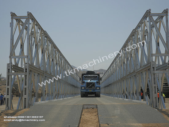 Steel Bailey Bridge Extra Wide Heavy Load 60.96m DDR Long Span