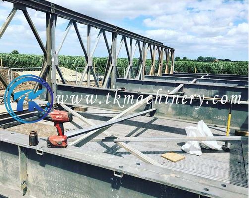 Bailey Bridge 61m Heavy Load Capacity BS5400 Galvanized Surface Finish Long Span